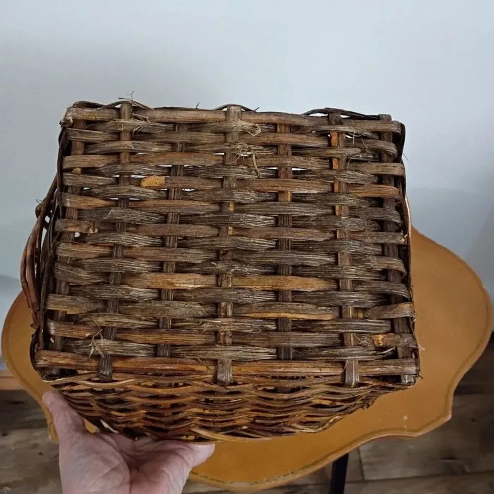 Large Wicker Basket with Handle Farmhouse Country Decor